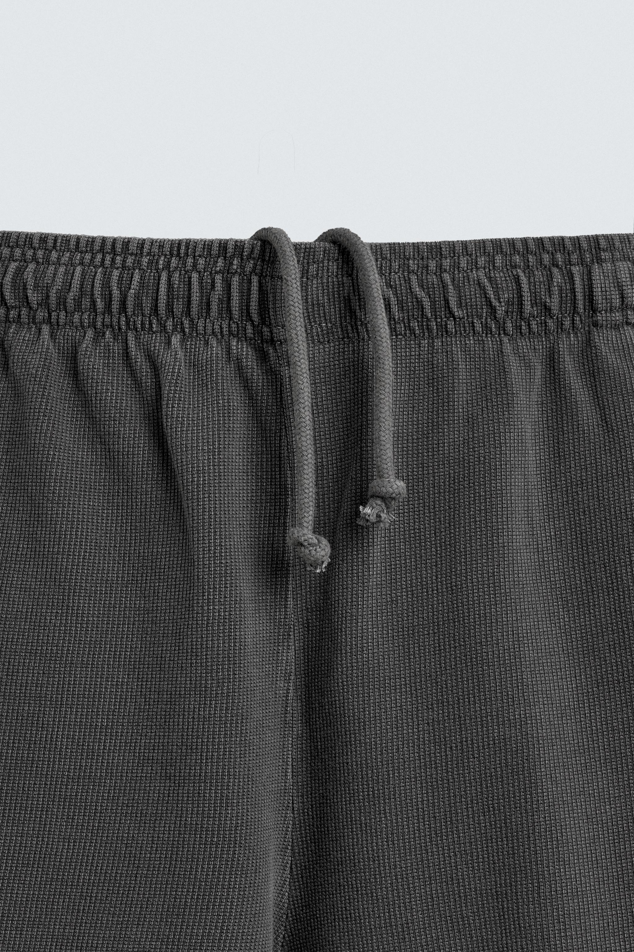 WASHED WAFFLE TEXTURE SHORTS